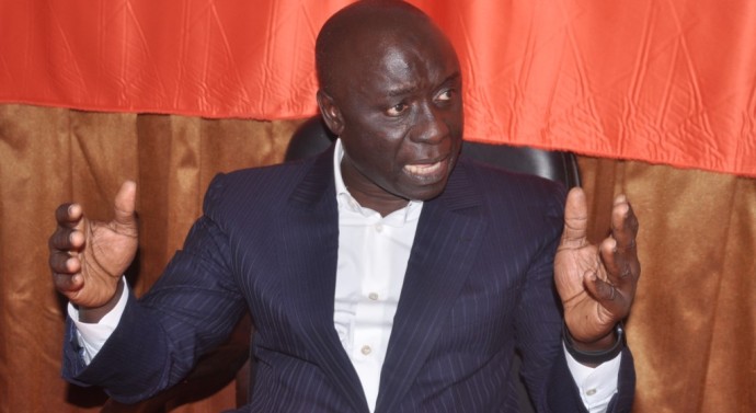 "Idrissa Seck restera suspect n°1 dans l'affaire des 74 milliards FCfa..." (Oumar Sarr)