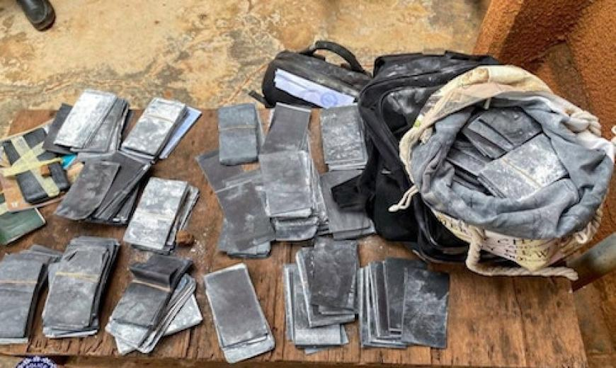 Yeumbeul : un chef d'entreprise arrêté avec 43 billets noirs et du matériel informatique saisi