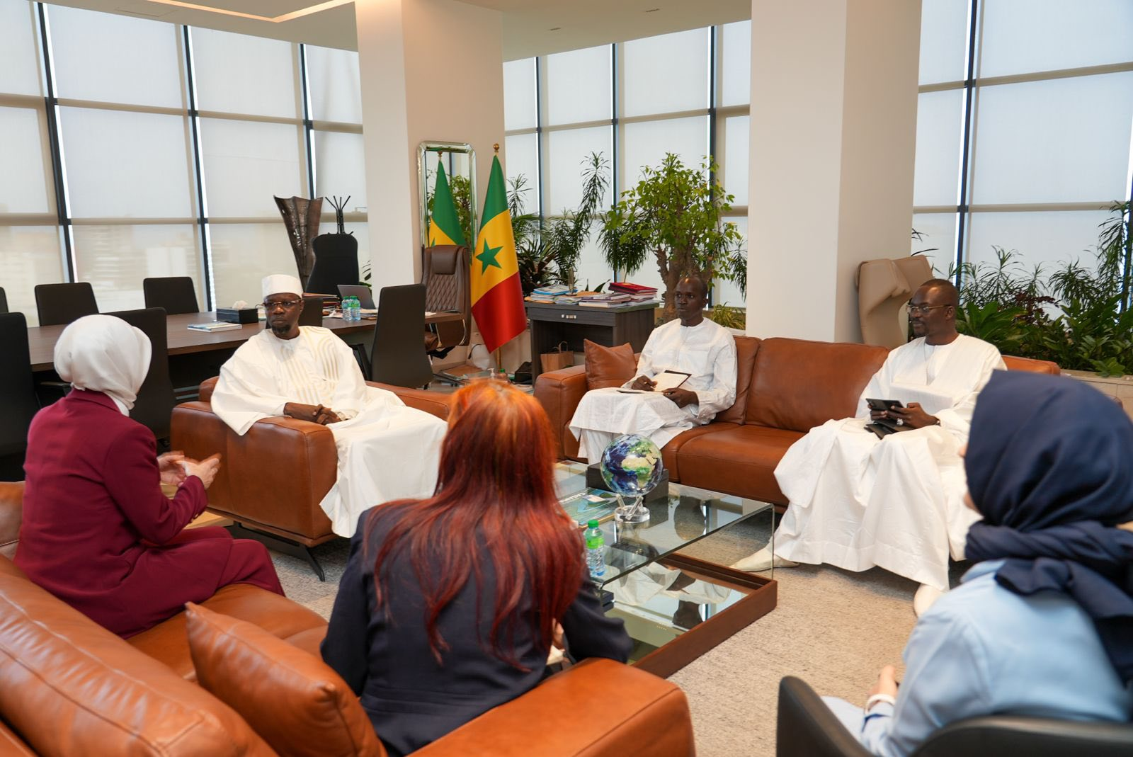  Coopération Sénégal–Türkiye : Ousmane Sonko échange avec la ministre turque de la Famille à Dakar