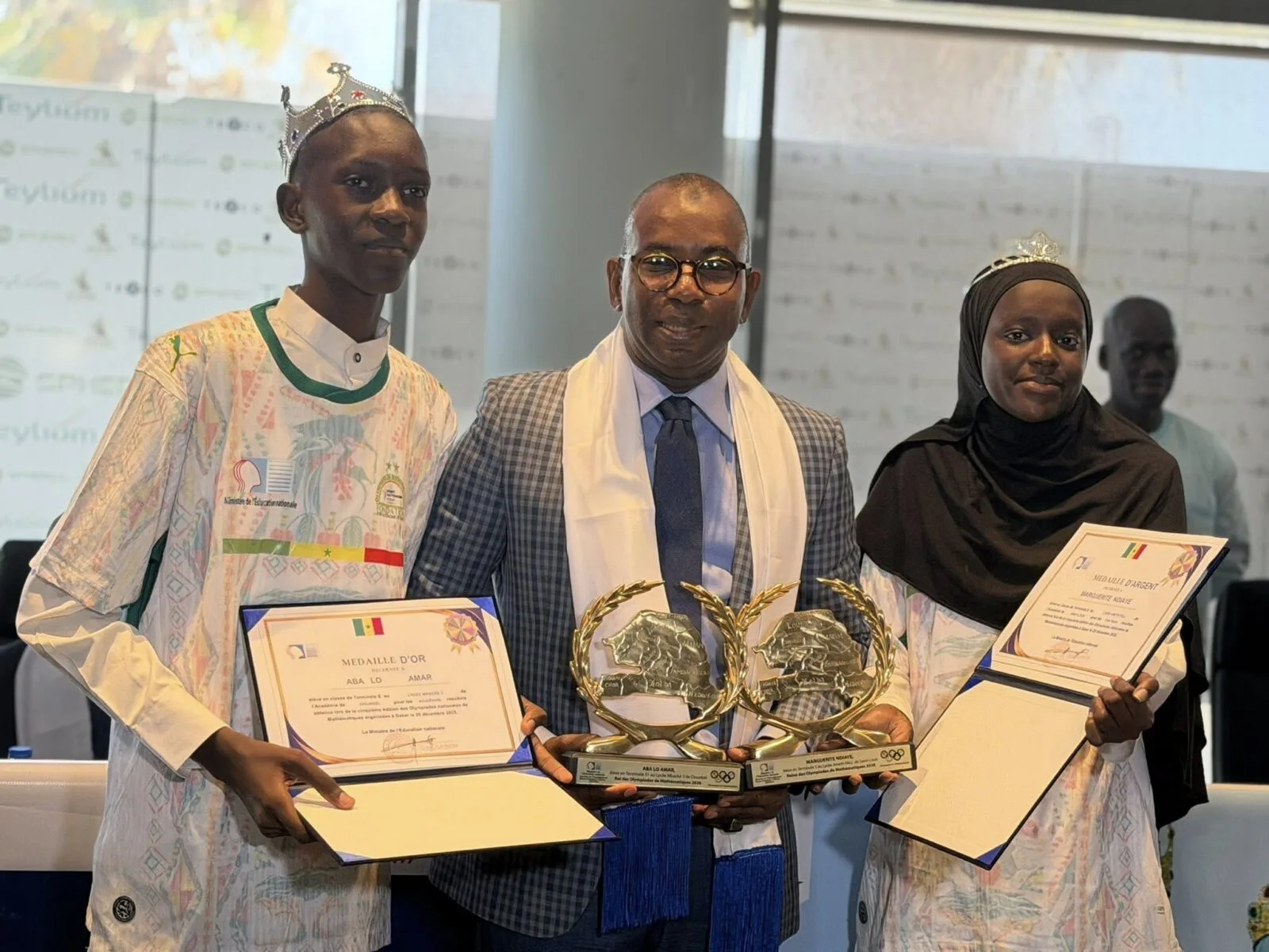 Olympiades de Mathématiques 2026 : Aba Lo Amar et Marguerite Ndiaye, nouveaux visages de l’excellence scientifique au Sénégal
