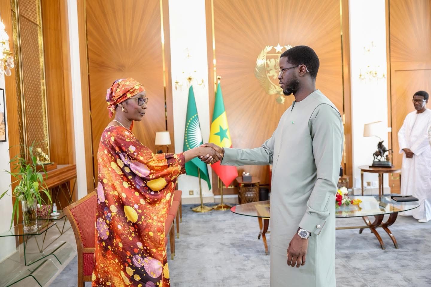 Diomaye Faye rend hommage à Abdoulaye Wade