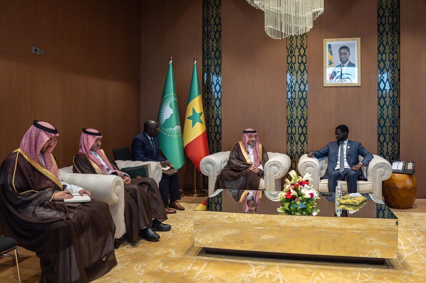 Sénégal et Arabie saoudite consolident leur partenariat et plaident pour la paix