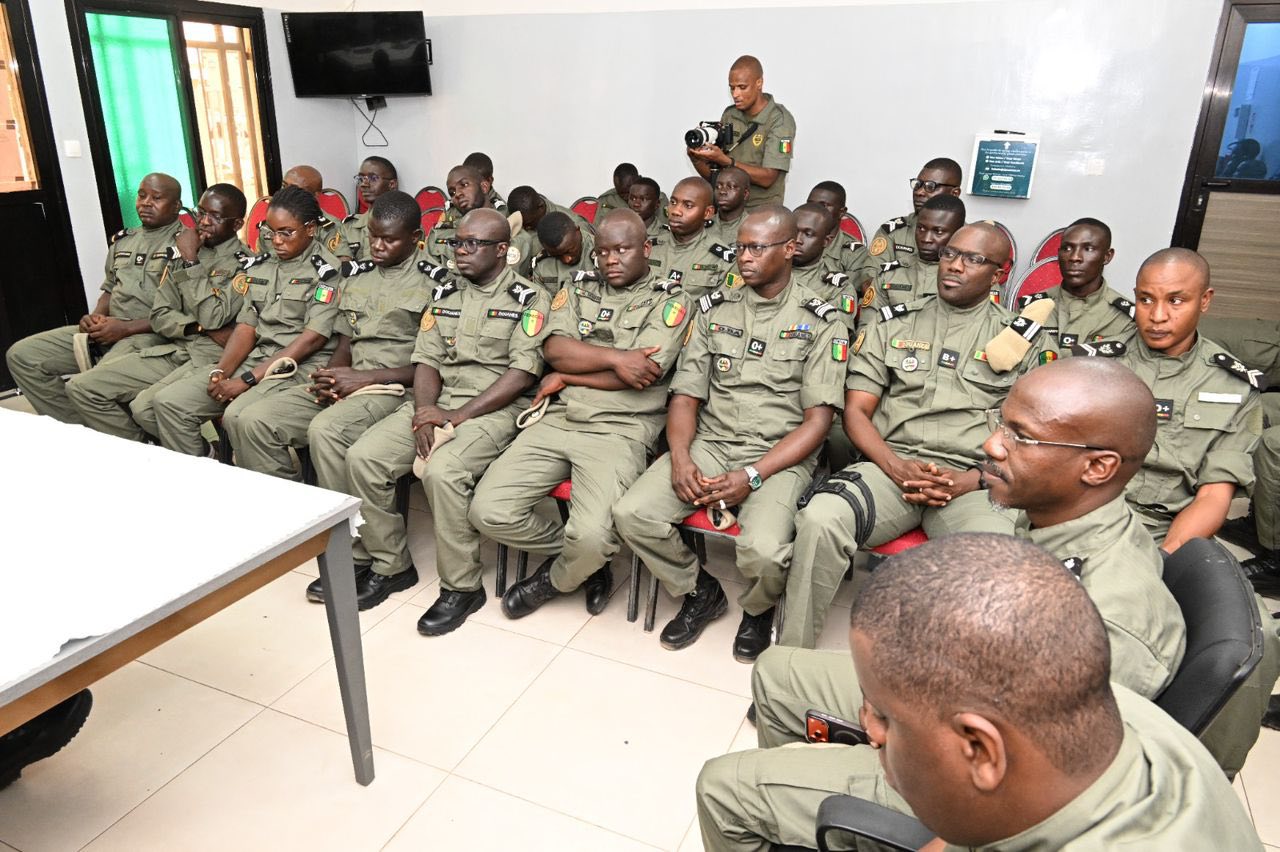 Tournée du Directeur général des Douanes : à Kidira, cap sur la coopération et la performance