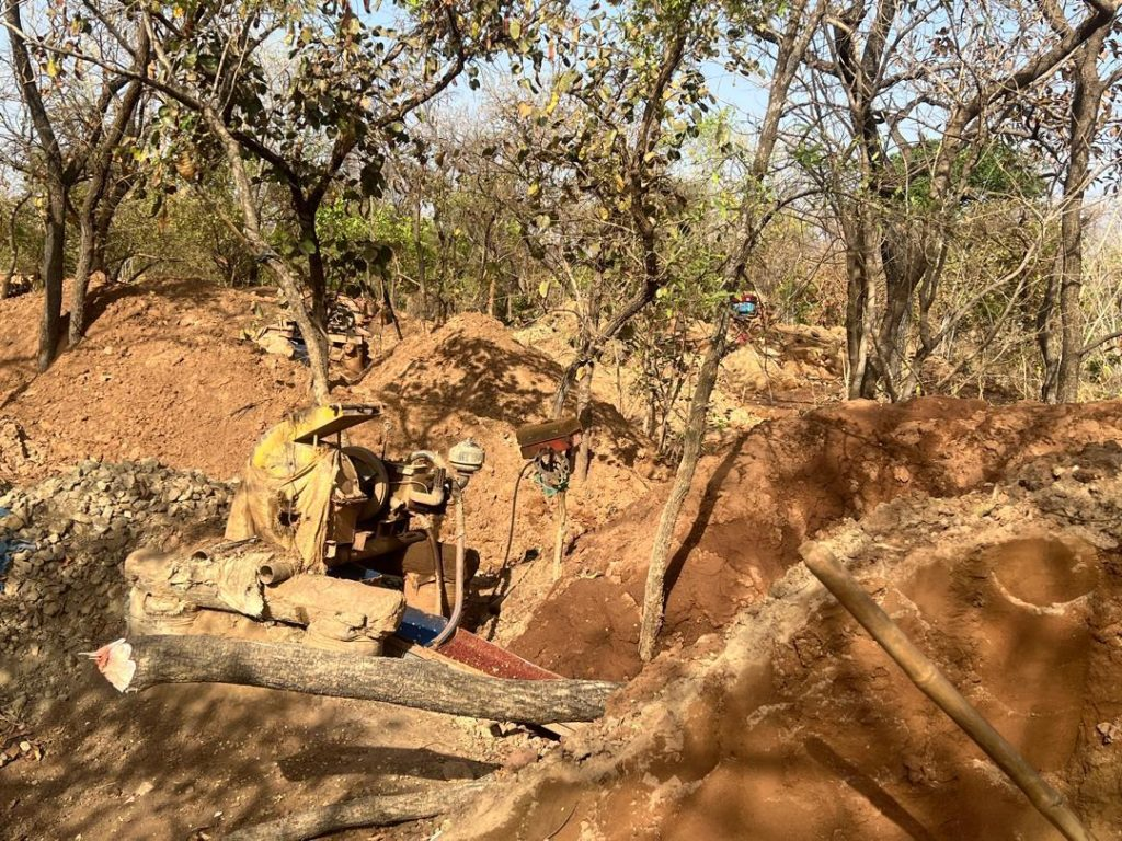 Sécurité à Saraya : baisse des braquages autour des sites d’orpaillage