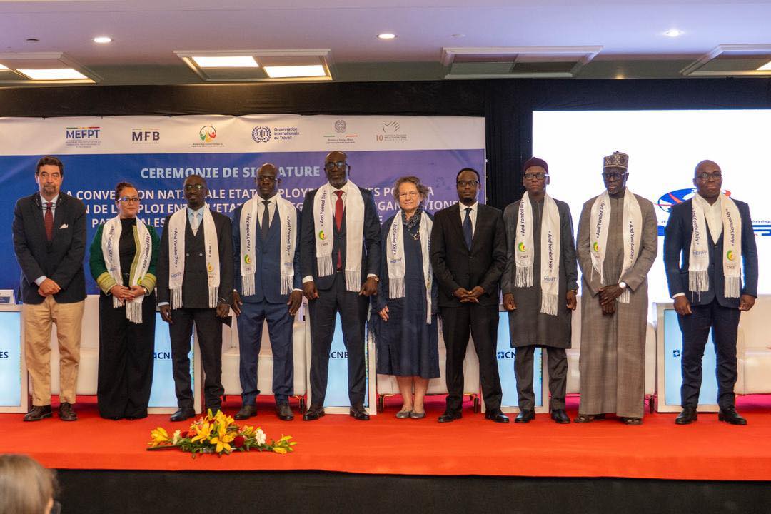 Sénégal : l’État et le patronat relancent un levier stratégique pour l’emploi des jeunes