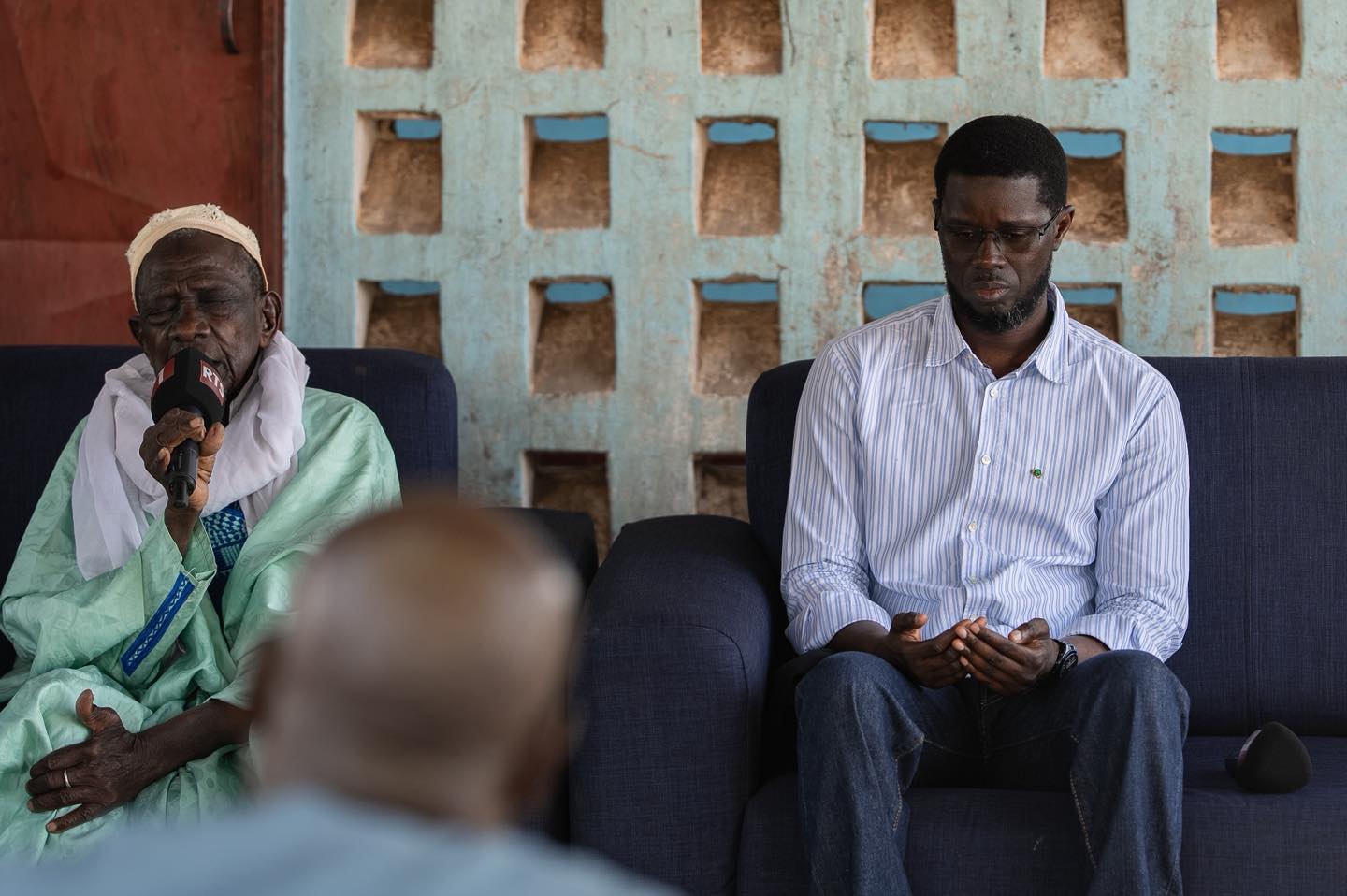 Bassirou Diomaye Faye en visite de condoléances à Médina Yoro Foulah après le décès du maire