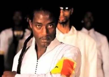 Mame Ngor Jazaaka : «Macky Sall est sur la bonne voie… Karim n’a jamais dit du mal de Macky»