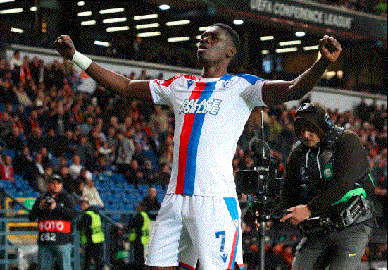 Crystal Palace : Ismaïla Sarr entre dans l’histoire de la Ligue Conférence