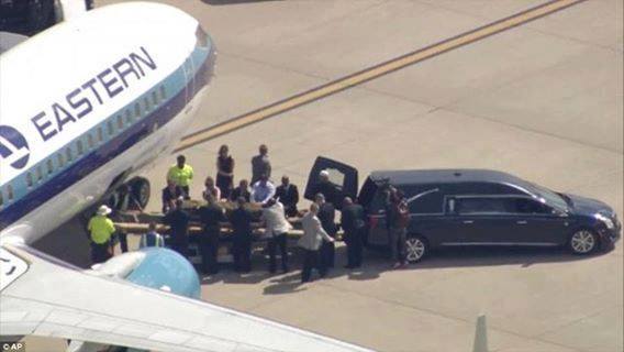 Les images de l'arrivée de la dépouille Mohamed Ali à Louisville