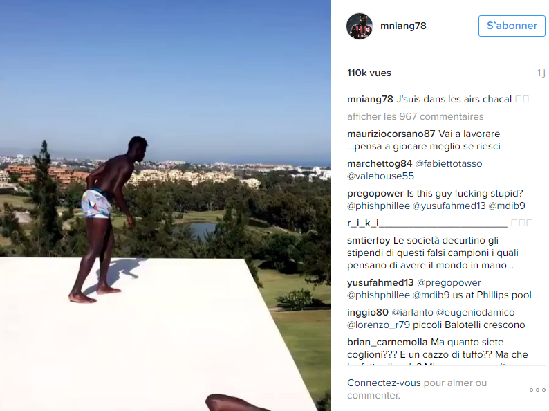 L'international sénégalais Mbaye Niang se fait insulter par des supporters pour avoir sauté dans une piscine depuis un toit