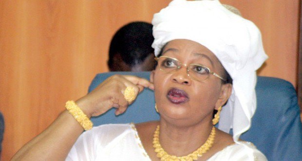 Après son poste de présidente, la radio d’Aïda Mbodj menacée…