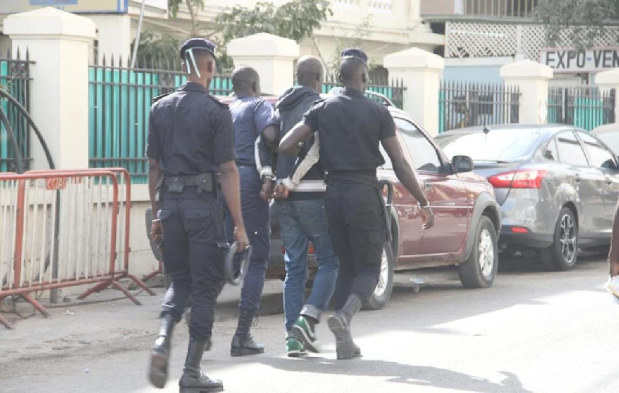 Poste Thiaroye : un frigoriste présumé dealer arrêté avec du haschich