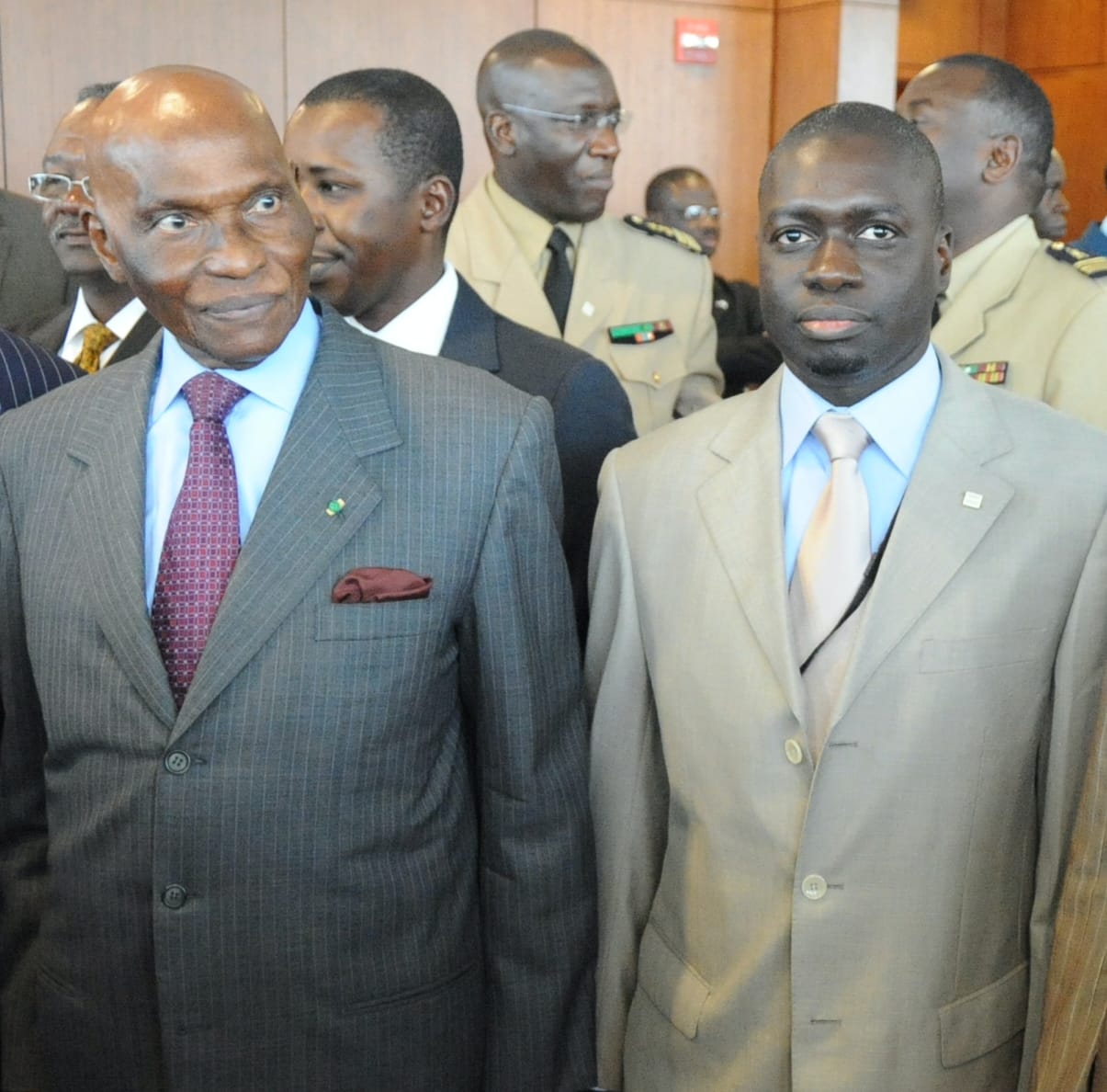 Centenaire du Président Abdoulaye Wade En haute altitude avec Wade : carnets d’un discret conseiller (Ahmed Karim Cissé, ancien conseiller du Président de la République) Centenaire du Président Abdoulaye Wade En haute altitude avec Wade : carnets d’un discret conseiller (Ahmed Karim Cissé, ancien conseiller du Président de la République)