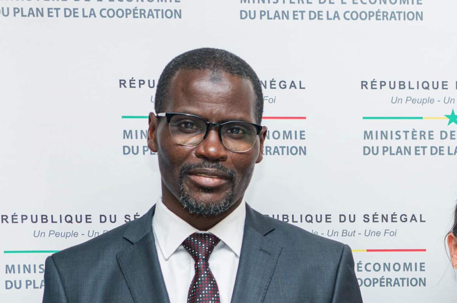Allé Nar Diop fait son entrée au gouvernement pour piloter l’économie, le plan et la coopération