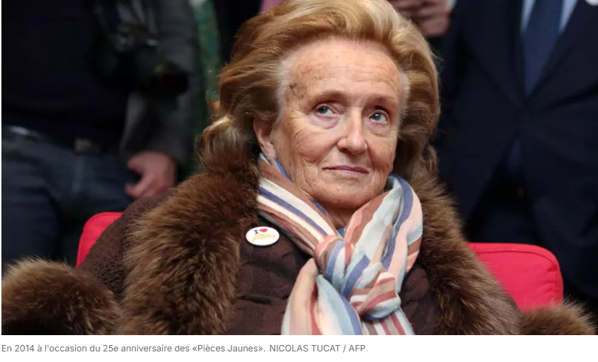 Mort de Bernadette Chirac: une femme de président influente et populaire