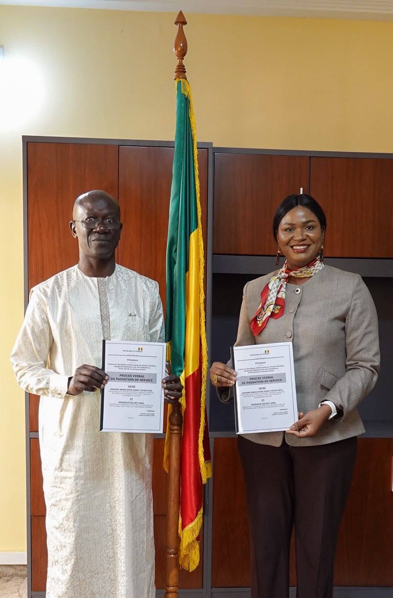 Passation de service : une page se tourne, l’engagement pour le Sénégal demeure