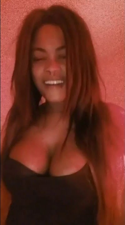 Déesse Major arrêtée par la police pour avoir posté une vidéo sexy sur Snapchat (Voir la vidéo)