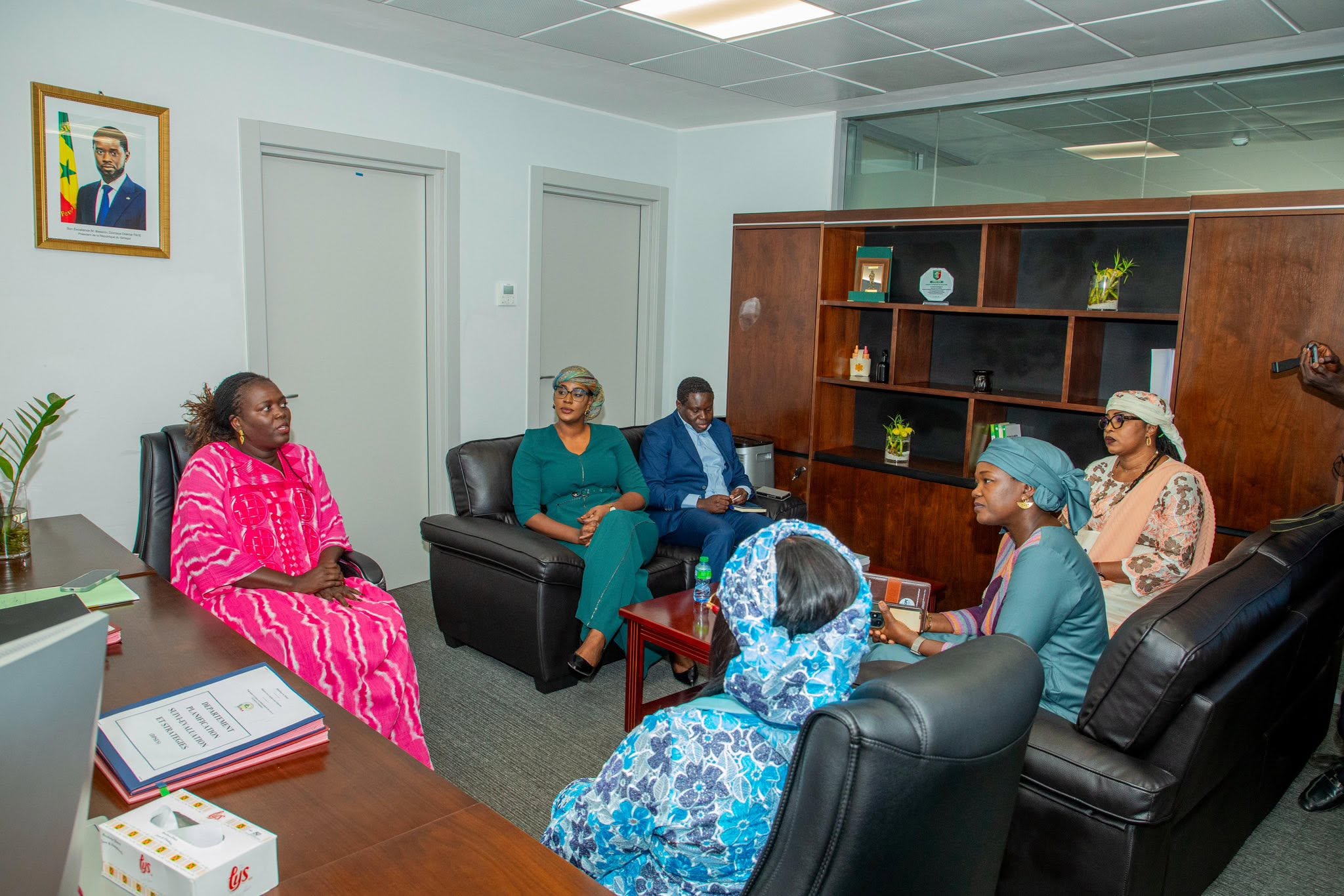 Famille et action sociale : la ministre Marie Angélique Mame Selbé Diouf en visite de travail à Diamniadio