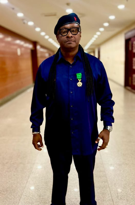 Didier Awadi décoré : le Sénégal honore une icône du hip-hop africain