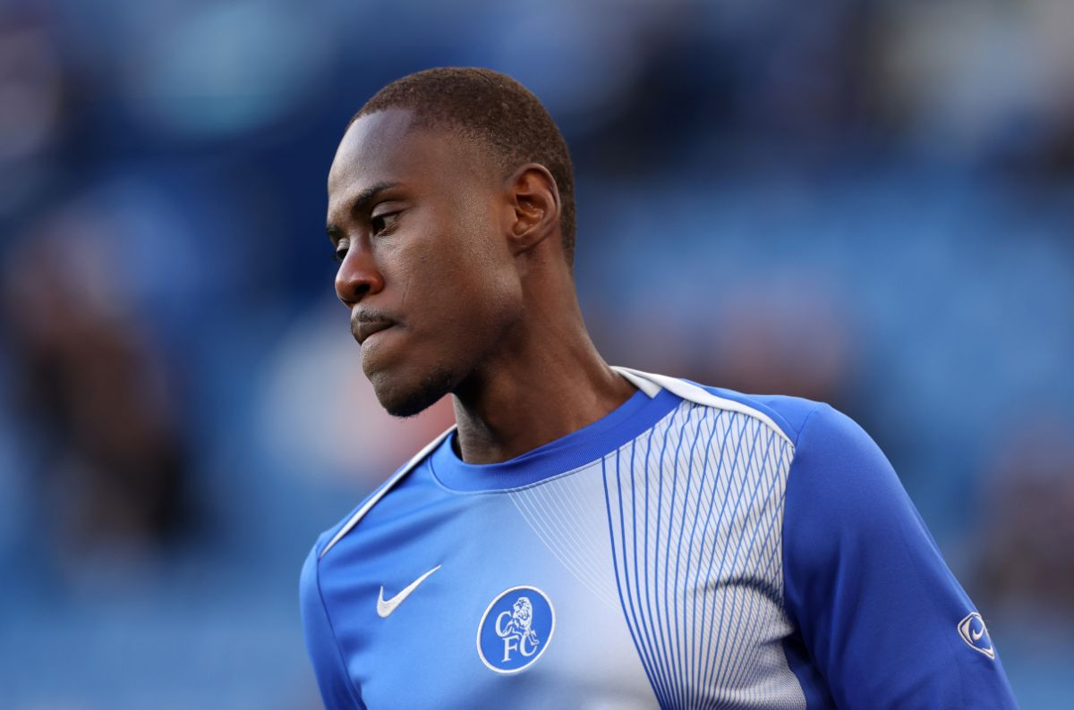 Selon certaines sources, Chelsea privilégierait Chalobah, le défenseur étant ouvert à un transfert.