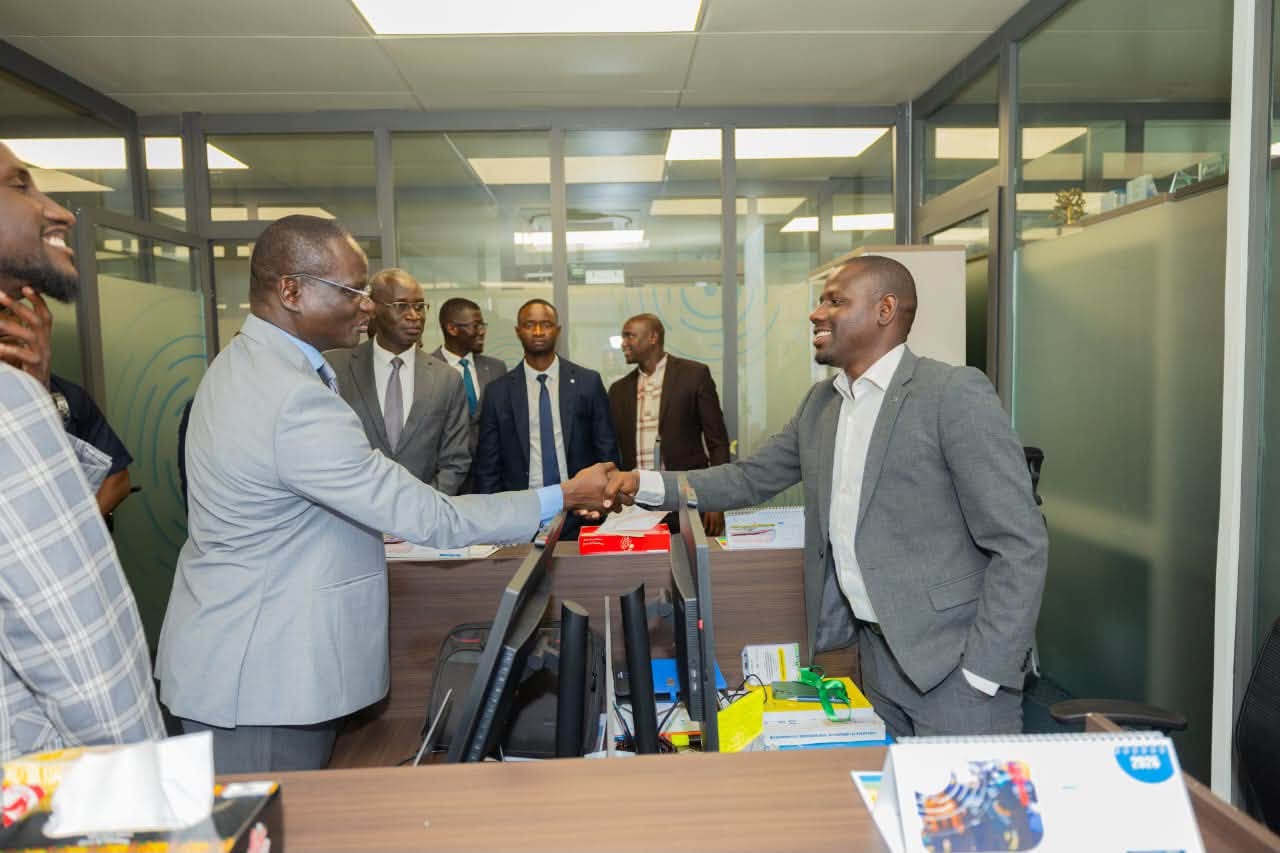 Énergie : le ministre El Hadji Abdourahmane Diouf en visite à PETROSEN pour accélérer les projets stratégiques