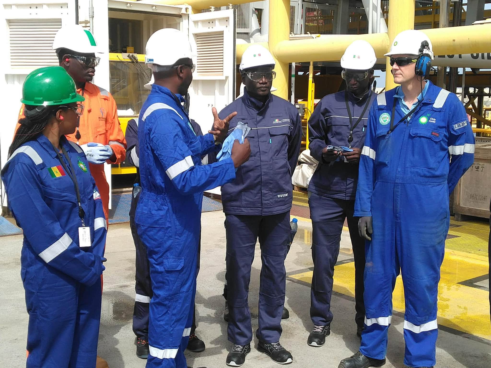 Énergie : le ministre El Hadji Abdourahmane Diouf en visite sur le site gazier Grand Tortue Ahmeyim