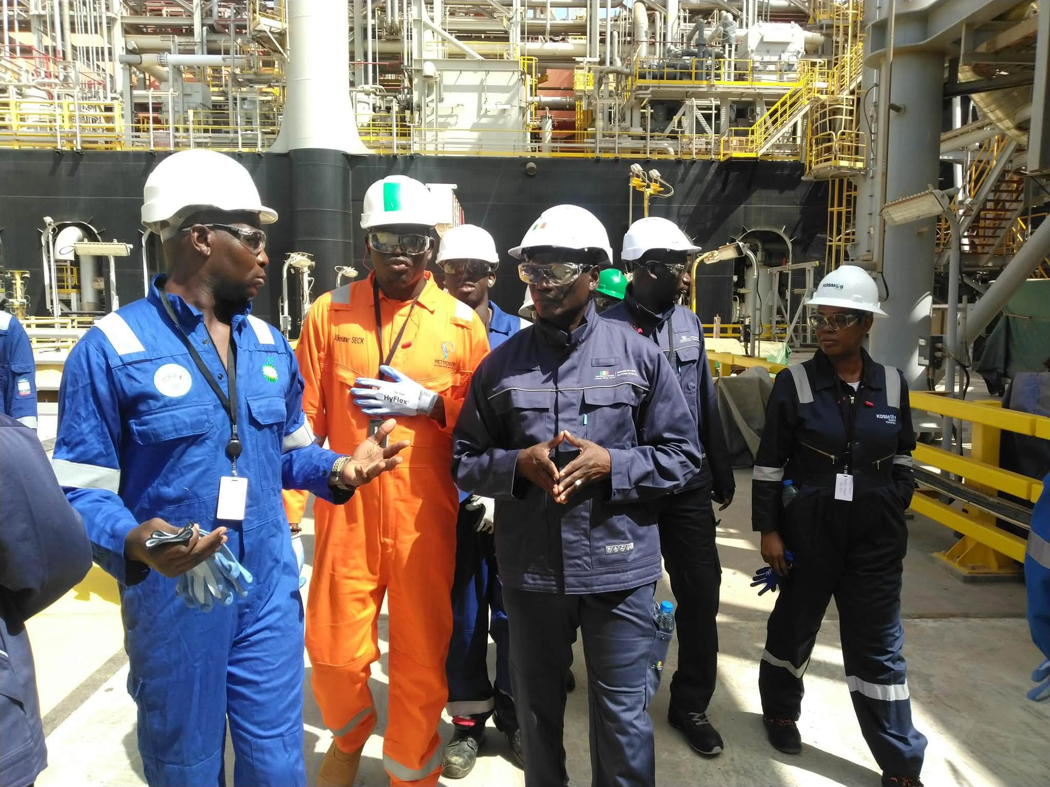 Énergie : le ministre El Hadji Abdourahmane Diouf en visite sur le site gazier Grand Tortue Ahmeyim
