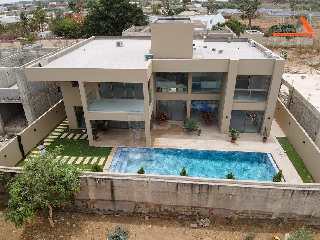 CONTRAP : la villa témoin « Maison Merveille » bientôt livrée, un projet immobilier haut de gamme à 98 % d’avancement