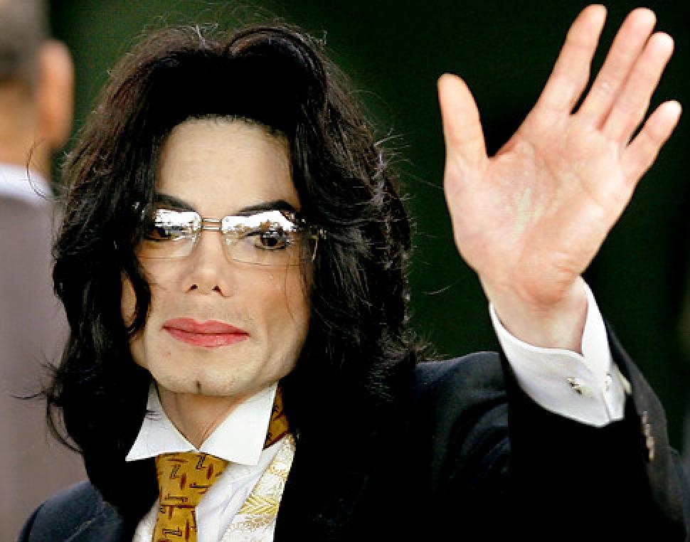 Documents accablants découverts chez Michael Jackson : Les héritiers répliquent