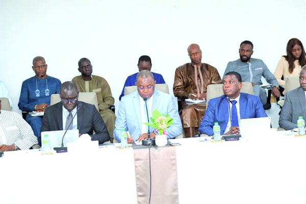 Grève du FSDT : le gouvernement tente une ultime médiation avant le 10 juillet Grève du FSDT : le gouvernement tente une ultime médiation avant le 10 juillet