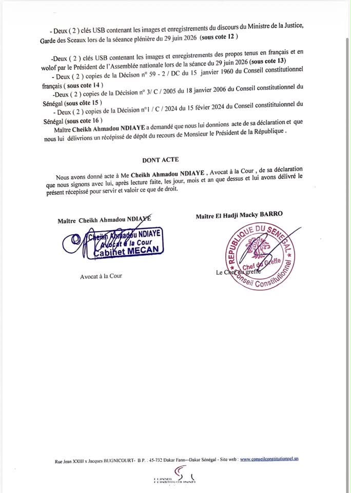 Le président Bassirou Diomaye Faye conteste la procédure de révision constitutionnelle devant le Conseil constitutionnel.