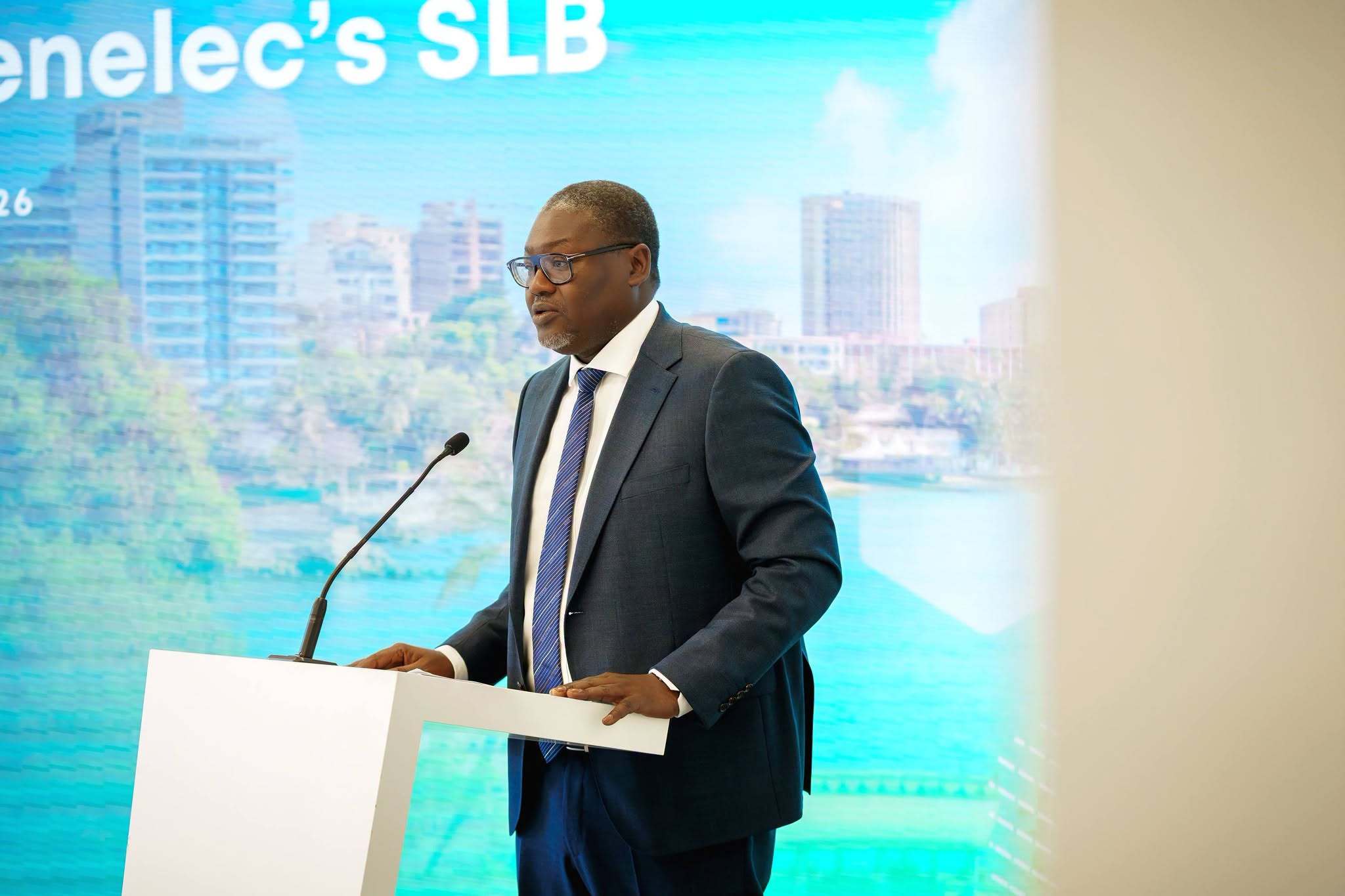 SENELEC entre dans l’histoire avec une émission obligataire durable cotée à la Bourse de Luxembourg SENELEC entre dans l’histoire avec une émission obligataire durable cotée à la Bourse de Luxembourg