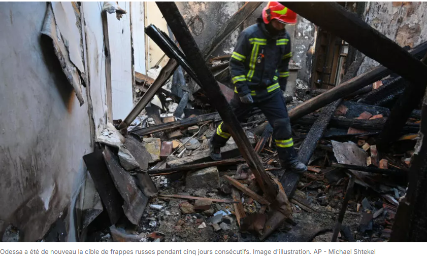 Ukraine: des frappes russes font six morts à Soumy et Odessa