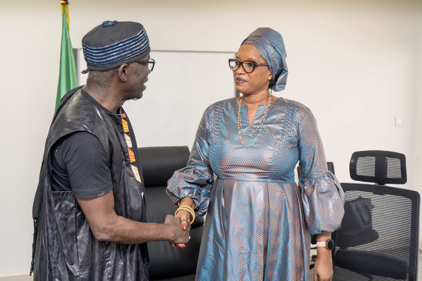 Arts visuels : Mame Coumba Diop ouvre le dialogue avec les artistes pour renforcer le secteur