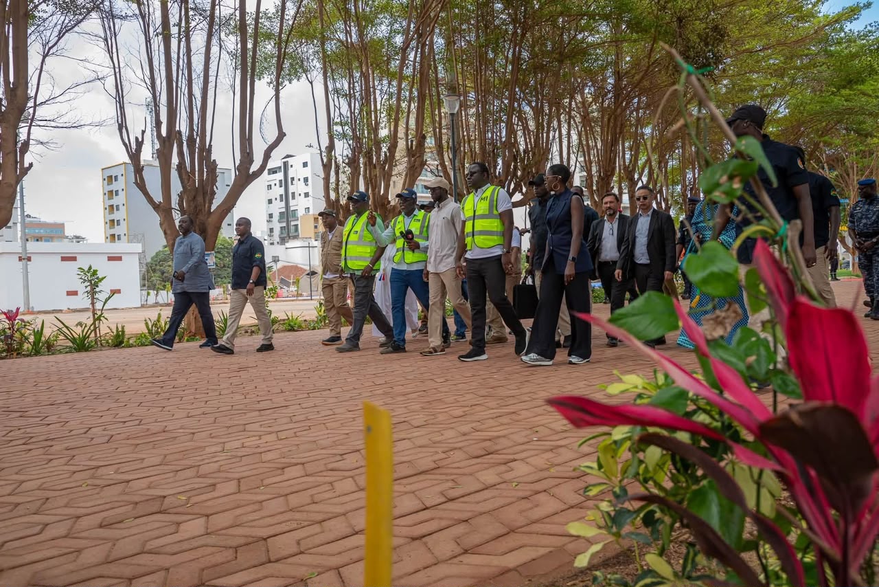 JOJ Dakar 2026 : Bassirou Diomaye Faye réceptionne la piscine olympique et le stade Iba Mar Diop