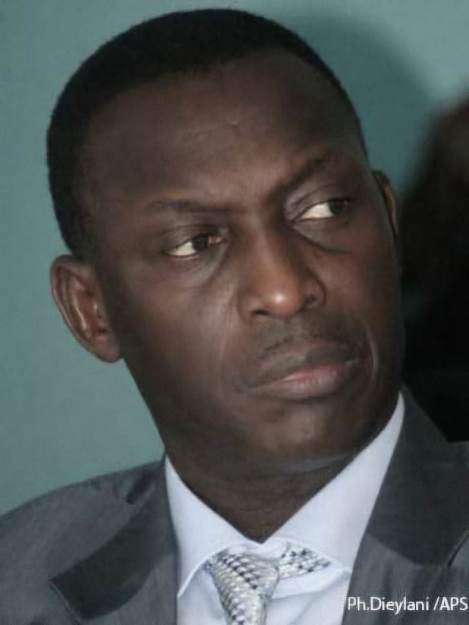 *Sa fitna et nous* *Par Babacar DIAGNE* *Ancien Directeur général de la RTS* *Sa fitna et nous* *Par Babacar DIAGNE* *Ancien Directeur général de la RTS*