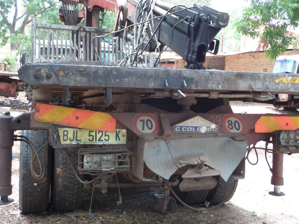 Voici les camions des traficants gambiens saisis par les agents des eaux et forêts de Bignona