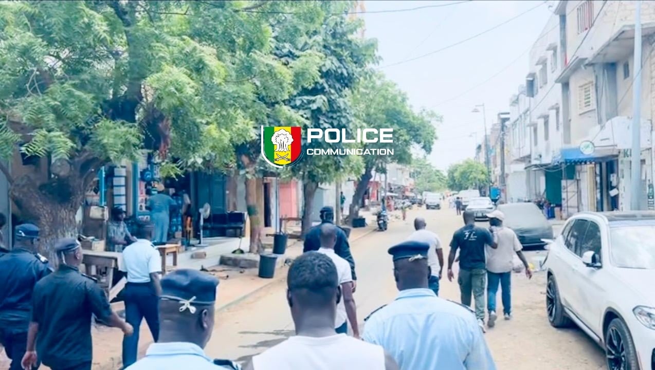 Médina : 25 personnes interpellées lors d’une opération de sécurisation, des produits illicites saisis à Tilène