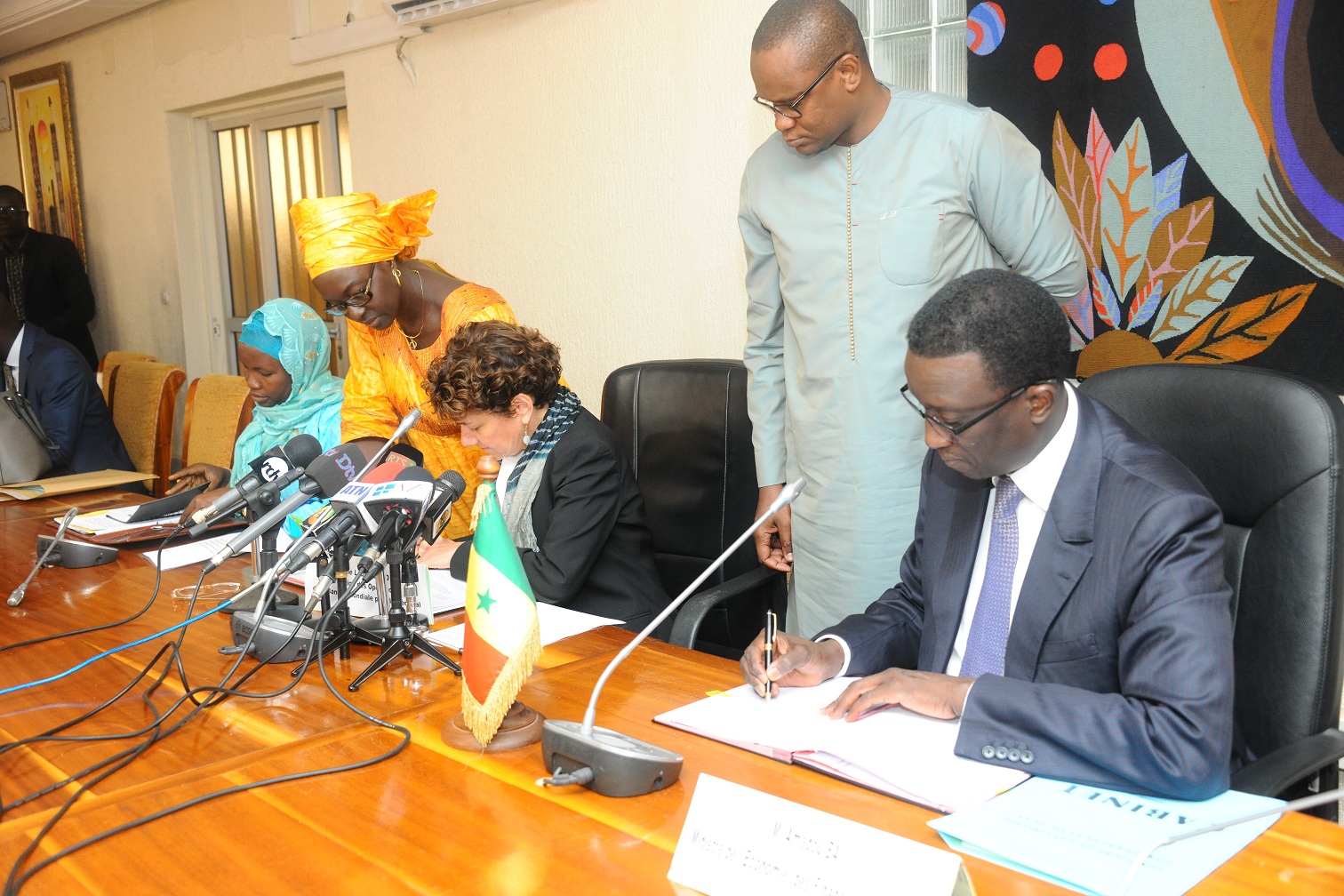Amadou Bâ, ministre des Finances : "Ce financement additionnel de 12,7 milliards de francs Cfa permet de booster l'agriculture"