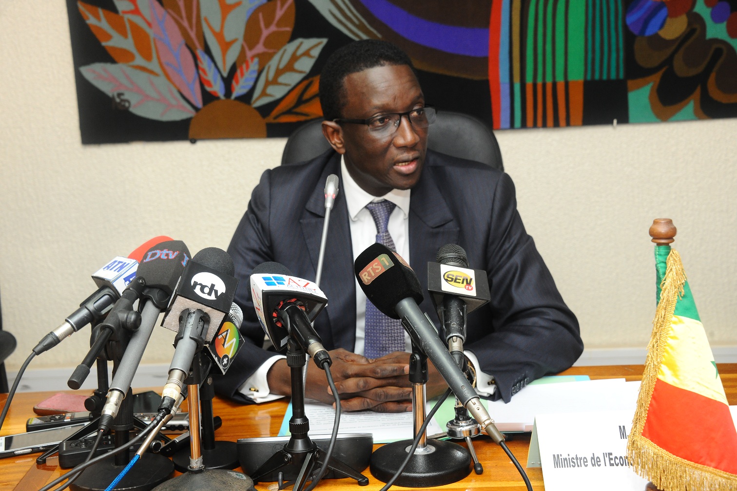 Amadou Bâ, ministre des Finances : "Ce financement additionnel de 12,7 milliards de francs Cfa permet de booster l'agriculture"