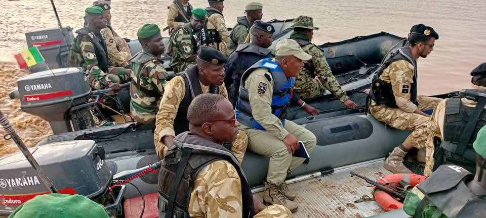 Frontière Sénégal-Mauritanie : Dakar et Nouakchott renforcent la surveillance avec des patrouilles fluviales