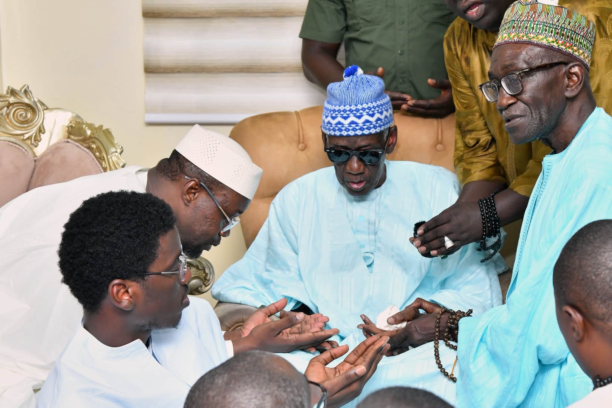 Visite de courtoisie à Tivaouane : Ousmane Sonko réaffirme son attachement à la paix et à la concorde