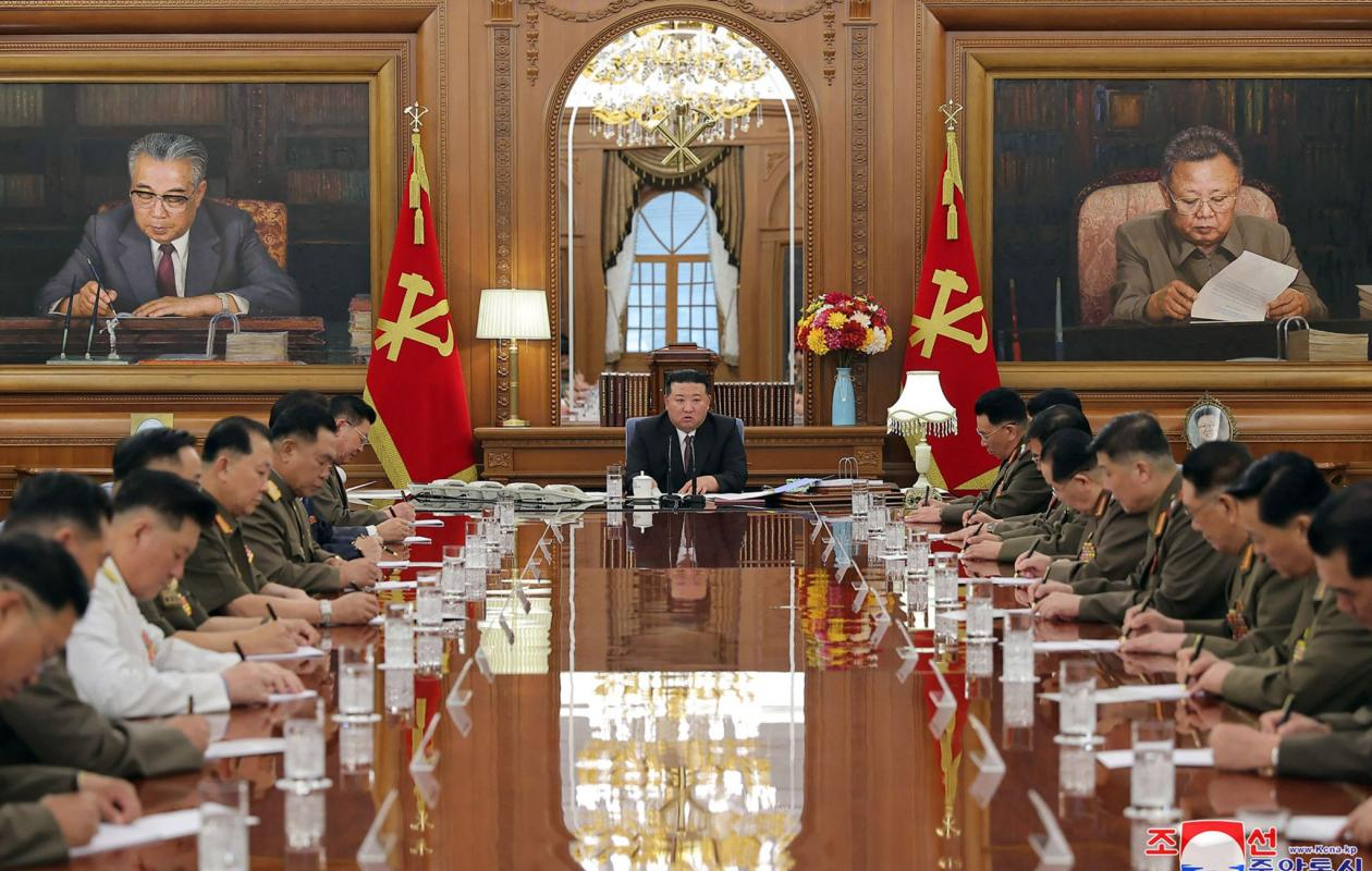 Corée du Nord : Kim Jong Un réorganise la hiérarchie militaire et change de ministre de la Défense