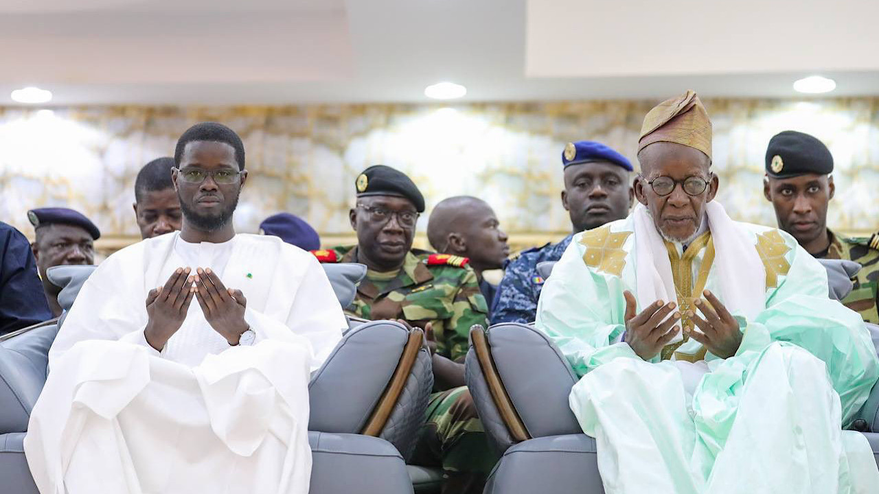 Médina Baye en deuil : Bassirou Diomaye Faye rend hommage à Cheikh Mouhamadoul Macky Ibrahima Niass