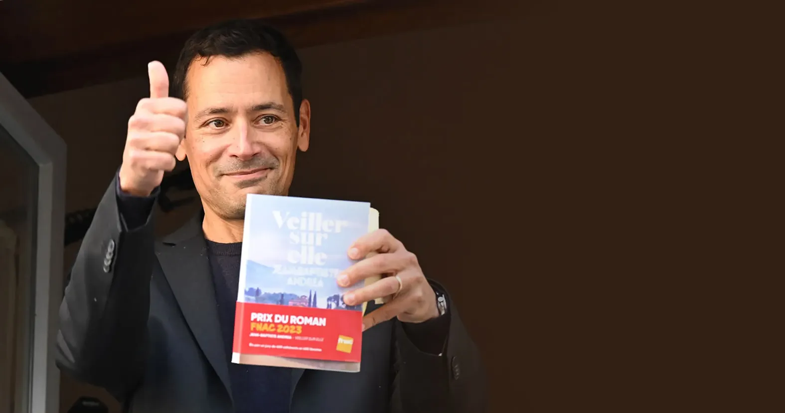 « Veiller sur elle » : le roman de Jean-Baptiste Andrea, Goncourt 2023, sculpte le temps et la mémoire