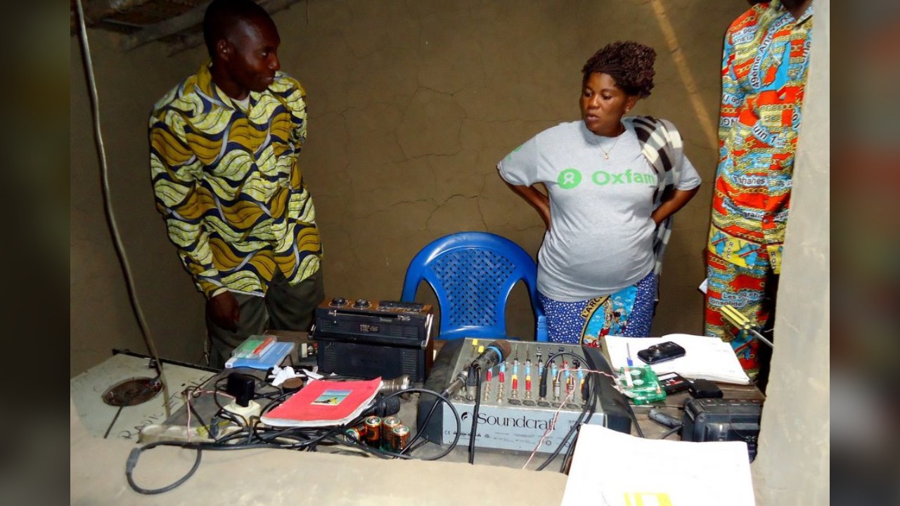 Les radios communautaires du Sénégal : à quoi elles servent, comment elles vivent
