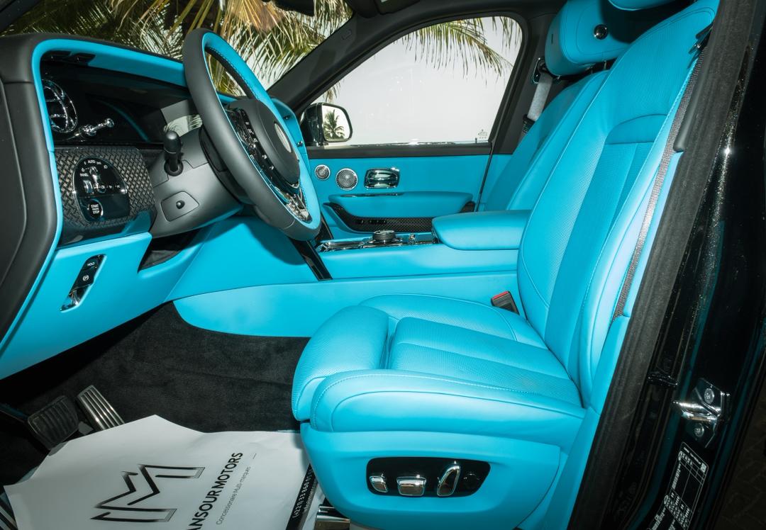 Luxe automobile : Mansour Ndao expose Rolls-Royce Cullinan et Ferrari Purosangue à Dakar