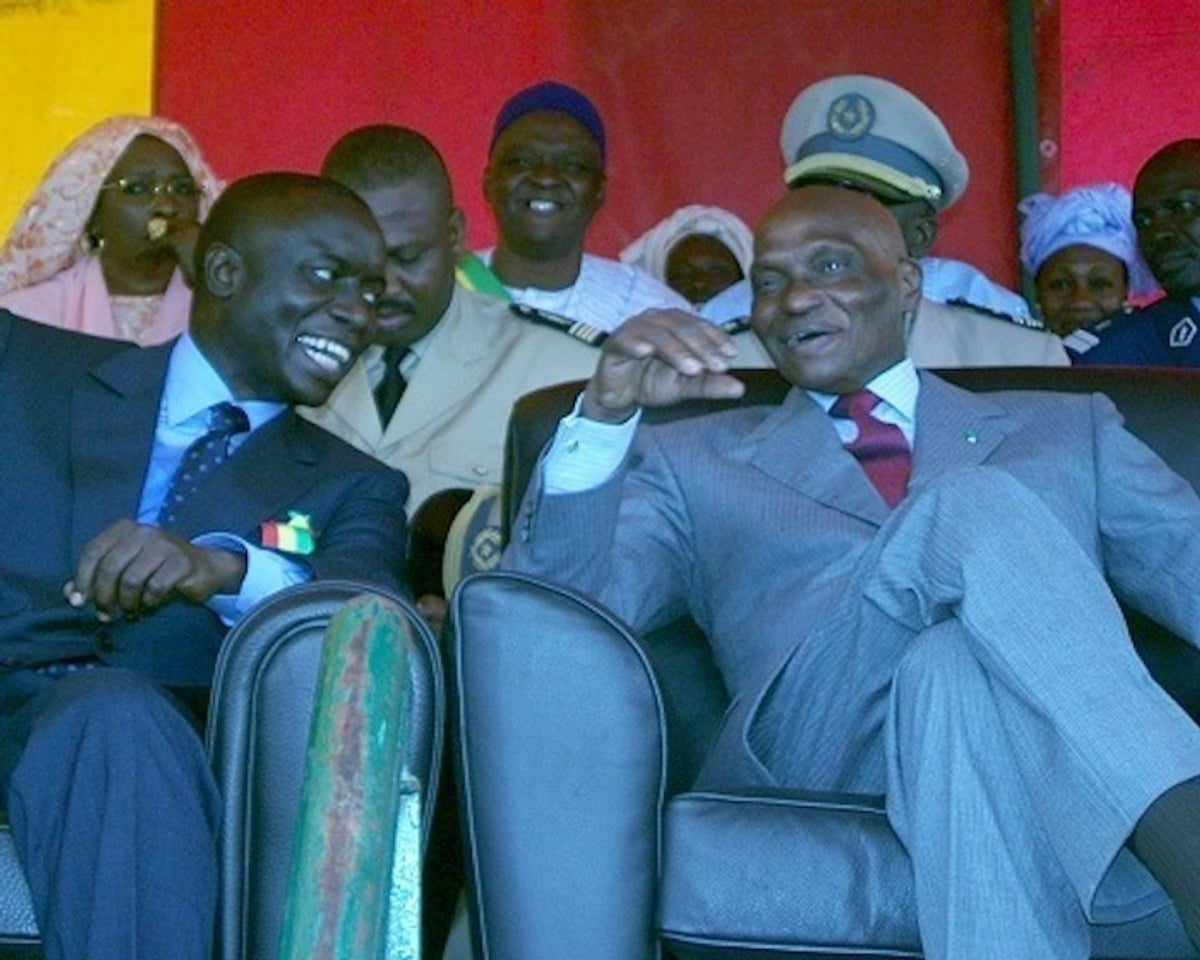 URGENT — L’ORIGINE DU « PROTOCOLE DE REBEUSS »  Dans les coulisses des négociations entre Abdoulaye Wade et Idrissa Seck
