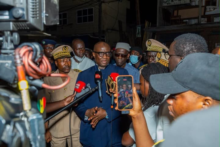 Cadre de vie et sécurité publique : Le Ministre de l’Intérieur Mouhamadou Makhtar Cissé supervise les opérations de désencombrement dans les communes de Dakar