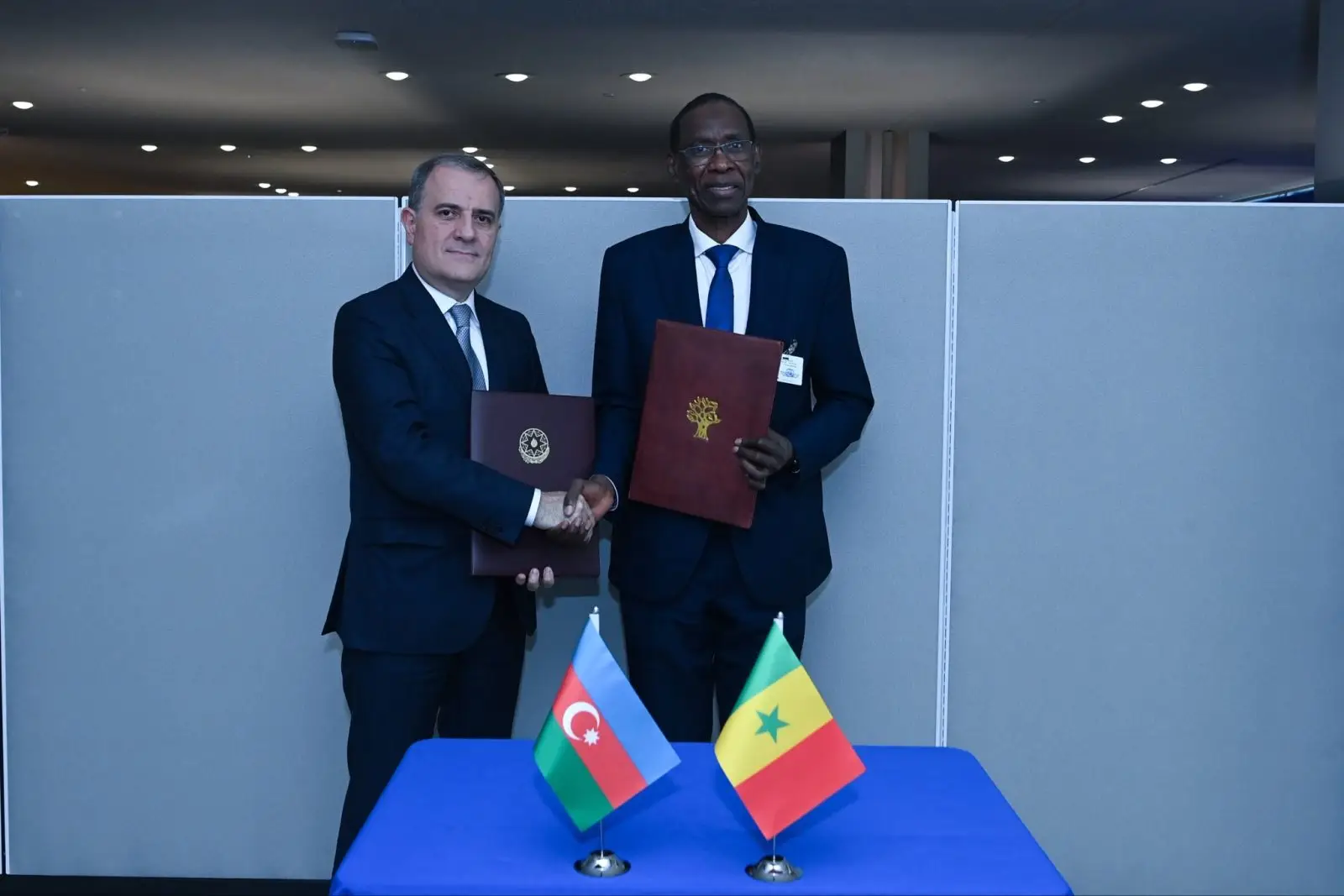 Sénégal-Azerbaïdjan : un mémorandum pour institutionnaliser le dialogue politique